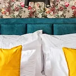 Velvet Dream Peaceful Ac And Parking Lejlighed Budapest