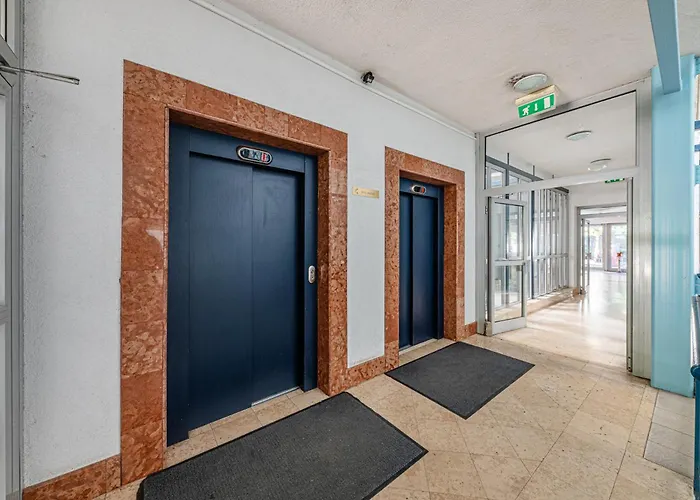 Velvet Dream Peaceful Ac And Parking Apartament Budapeszt